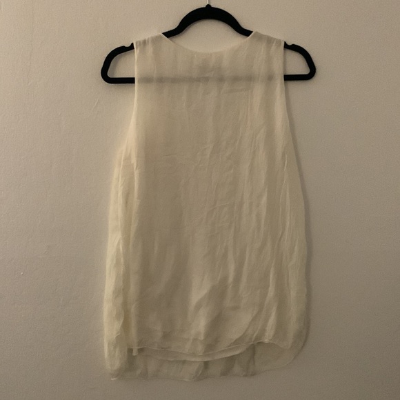 Carla Conti white top with flowy crepe fabric - Picture 3 of 3